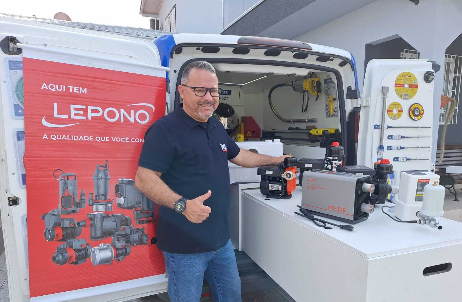 Linha de bombas d’água Lepono em demonstração na Fiorino